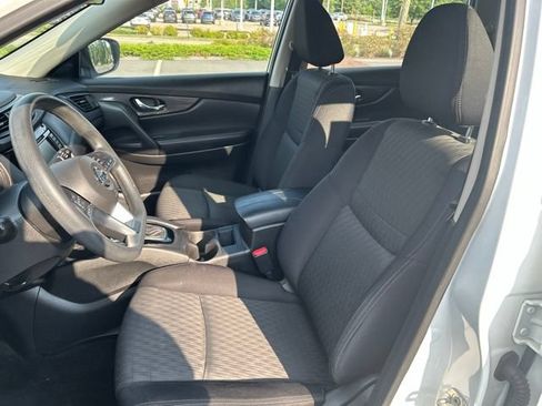 Used 2018 Nissan Rogue S AWD/4WD image 15