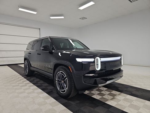Used 2025 Rivian R1S Adventure AWD/4WD image 7