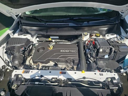 Used 2020 GMC Terrain SLE FWD image 40