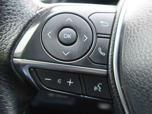 Used 2019 Toyota Avalon XLE w/ Moonroof Package FWD image 36