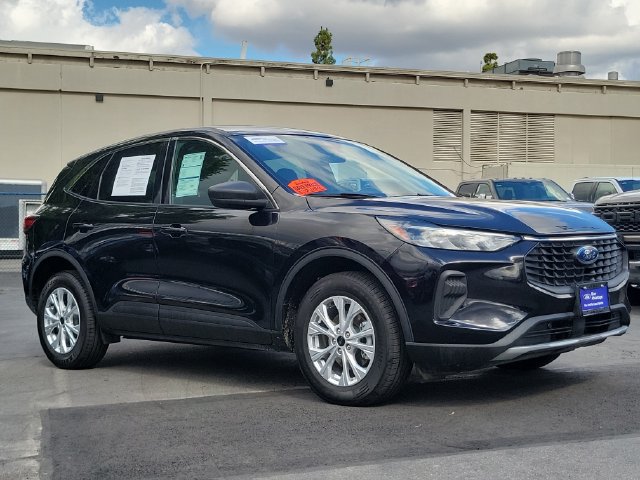 Certified 2024 Ford Escape Active AWD/4WD image 32