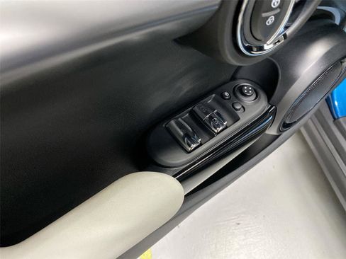 Certified 2023 MINI Cooper S image 19