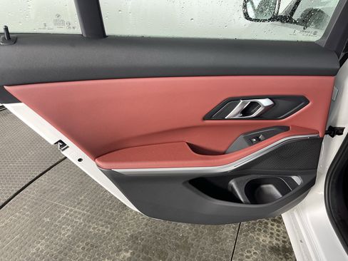 Certified 2024 BMW 330i xDrive Sedan w/ Premium Package image 15