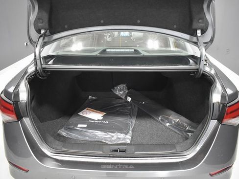 New 2025 Nissan Sentra SV image 30