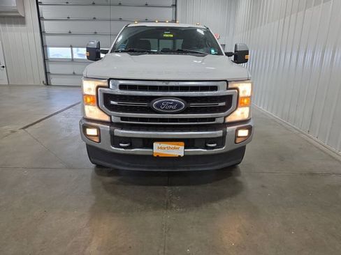 Used 2020 Ford F350 Lariat w/ Lariat Ultimate Package AWD/4WD image 3