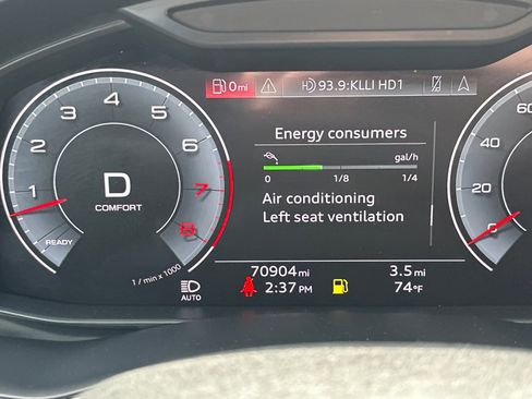 Used 2021 Audi Q8 Premium Plus w/ Premium Plus Package image 31