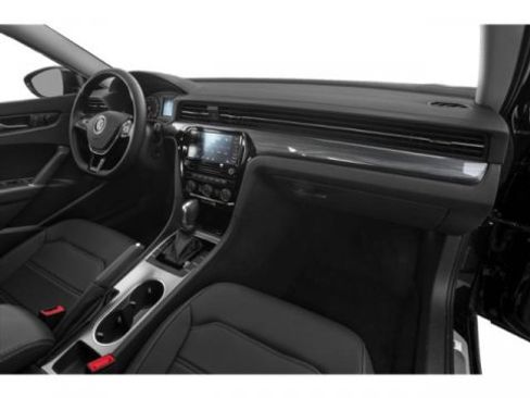Used 2020 Volkswagen Passat 2.0T R-Line image 15