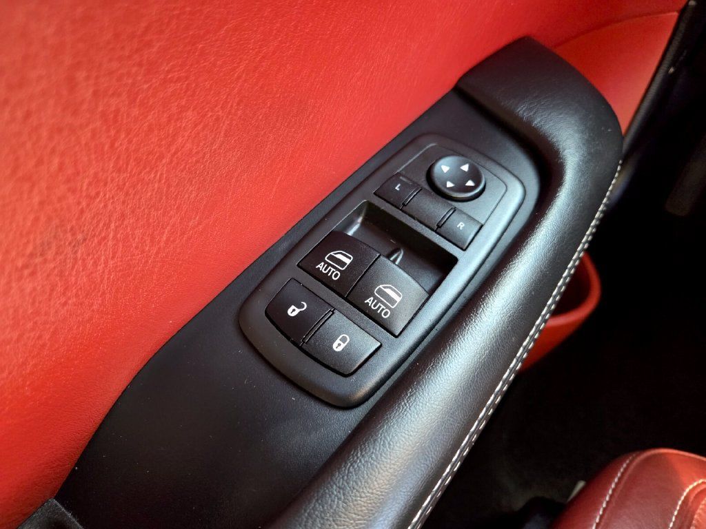 Used 2022 Dodge Challenger SRT Hellcat RWD image 23