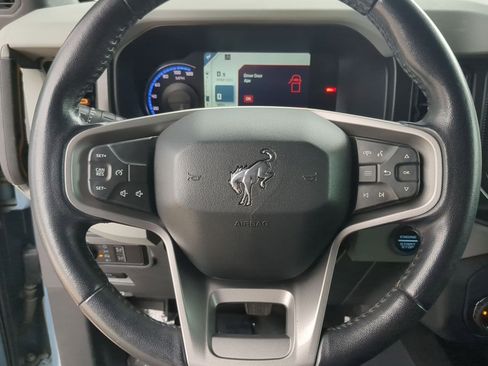Used 2022 Ford Bronco Badlands AWD/4WD image 13