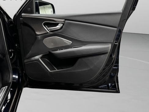 Used 2025 Acura RDX SH-AWD w/ Advance Package image 40