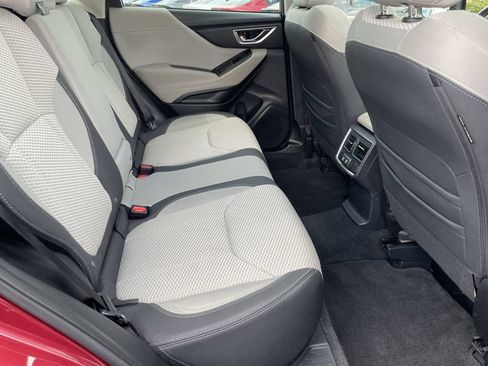 Used 2024 Subaru Forester Premium AWD/4WD image 24
