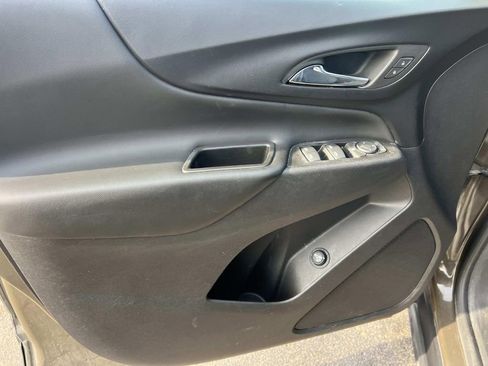 Used 2023 Chevrolet Equinox LT image 12