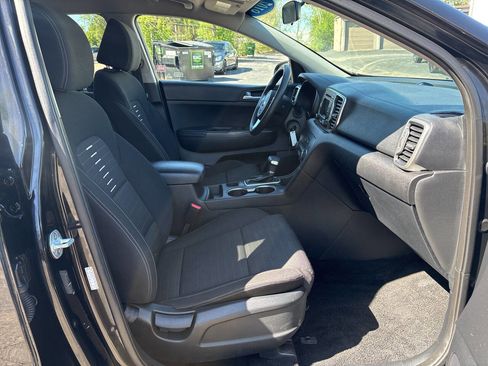 Used 2018 Kia Sportage LX AWD/4WD image 26