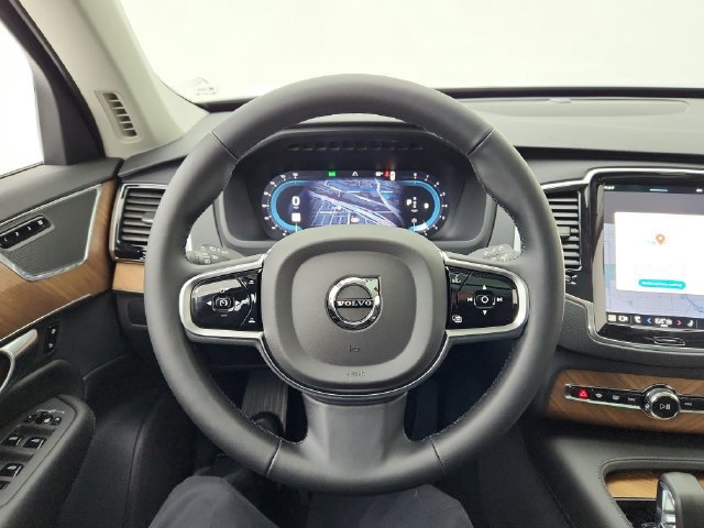 New 2025 Volvo XC90 B6 Plus w/ Protection Package Premier AWD/4WD image 29