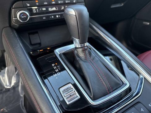 Used 2024 MAZDA CX-5 Carbon Edition image 35