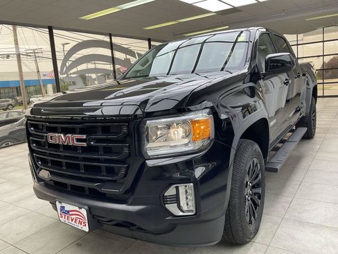 Used 2022 GMC Canyon Elevation w/ Elevation Premium Package AWD/4WD image 3