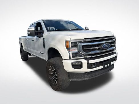 Used 2022 Ford F350 Platinum image 2