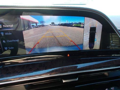 Used 2021 Cadillac Escalade Premium Luxury Platinum image 29