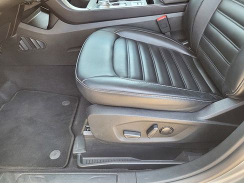 Used 2023 Ford Edge SEL AWD/4WD image 24