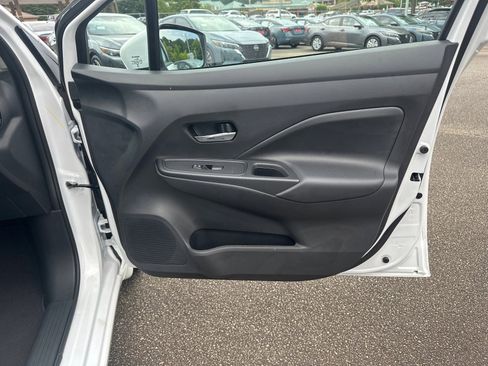 New 2025 Nissan Versa SV w/ Trunk Package image 14