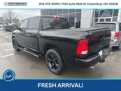 Used 2019 RAM 1500 Classic SLT w/ Black Appearance Group image 8