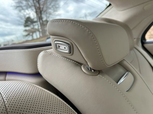 Used 2015 Mercedes-Benz S 550 4MATIC Sedan image 71