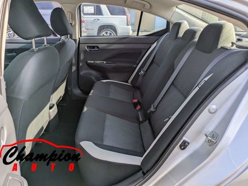 Used 2021 Nissan Versa SV FWD image 16