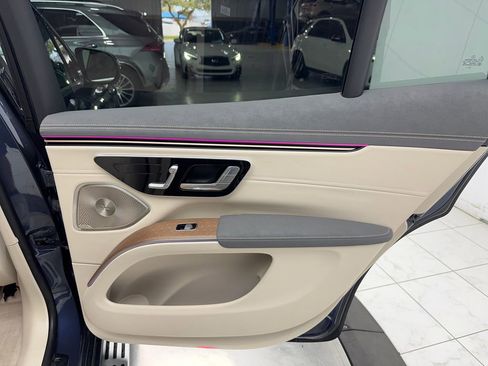 Used 2023 Mercedes-Benz EQS 450+ SUV image 34