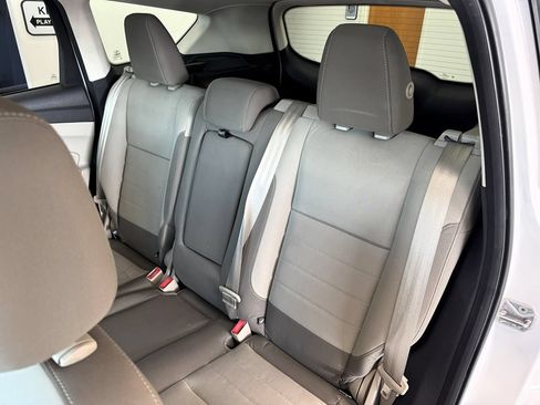 Used 2013 Ford Escape SE AWD/4WD image 37