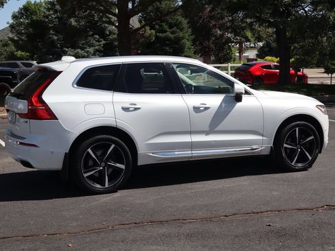 Used 2018 Volvo XC60 T6 Inscription w/ Convenience Package AWD/4WD image 4
