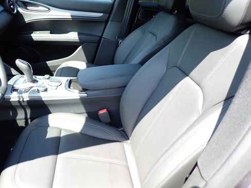 New 2025 Alfa Romeo Stelvio Sprint w/ Convenience Package image 12