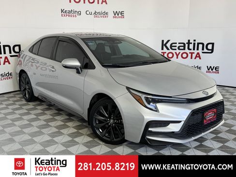 Certified 2024 Toyota Corolla SE image 2