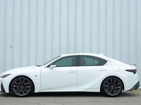 Used 2021 Lexus IS 350 F Sport image 8