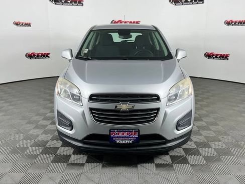 Used 2016 Chevrolet Trax LS w/ LPO, Protection Package FWD image 4