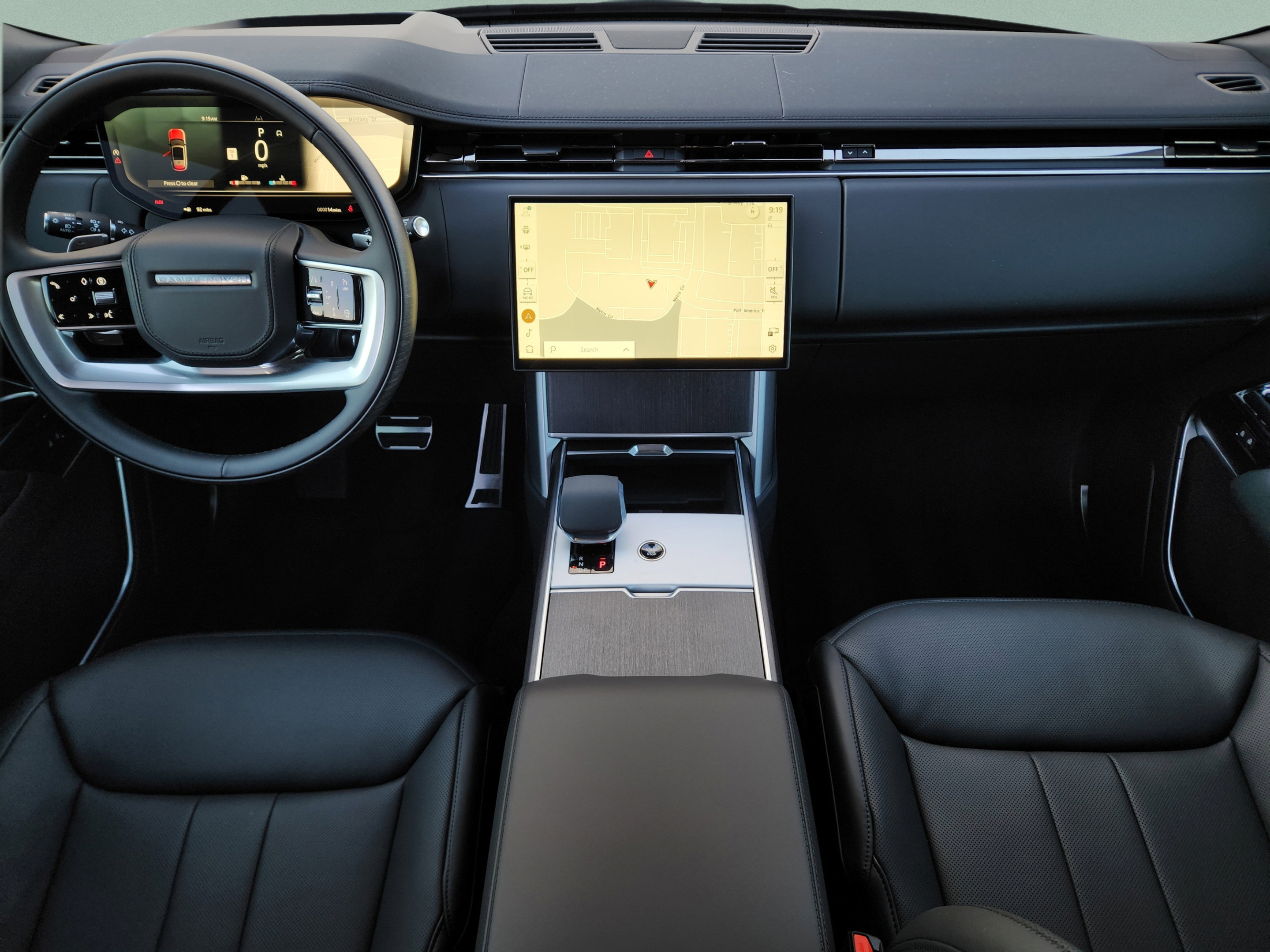 New 2026 Land Rover Range Rover Long Wheelbase SE AWD/4WD image 19