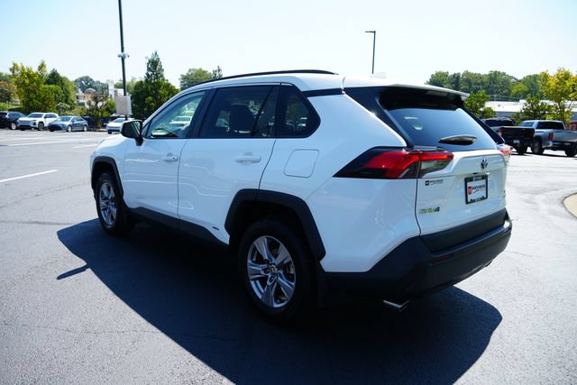 Used 2024 Toyota RAV4 XLE w/ Convenience Package AWD/4WD image 5
