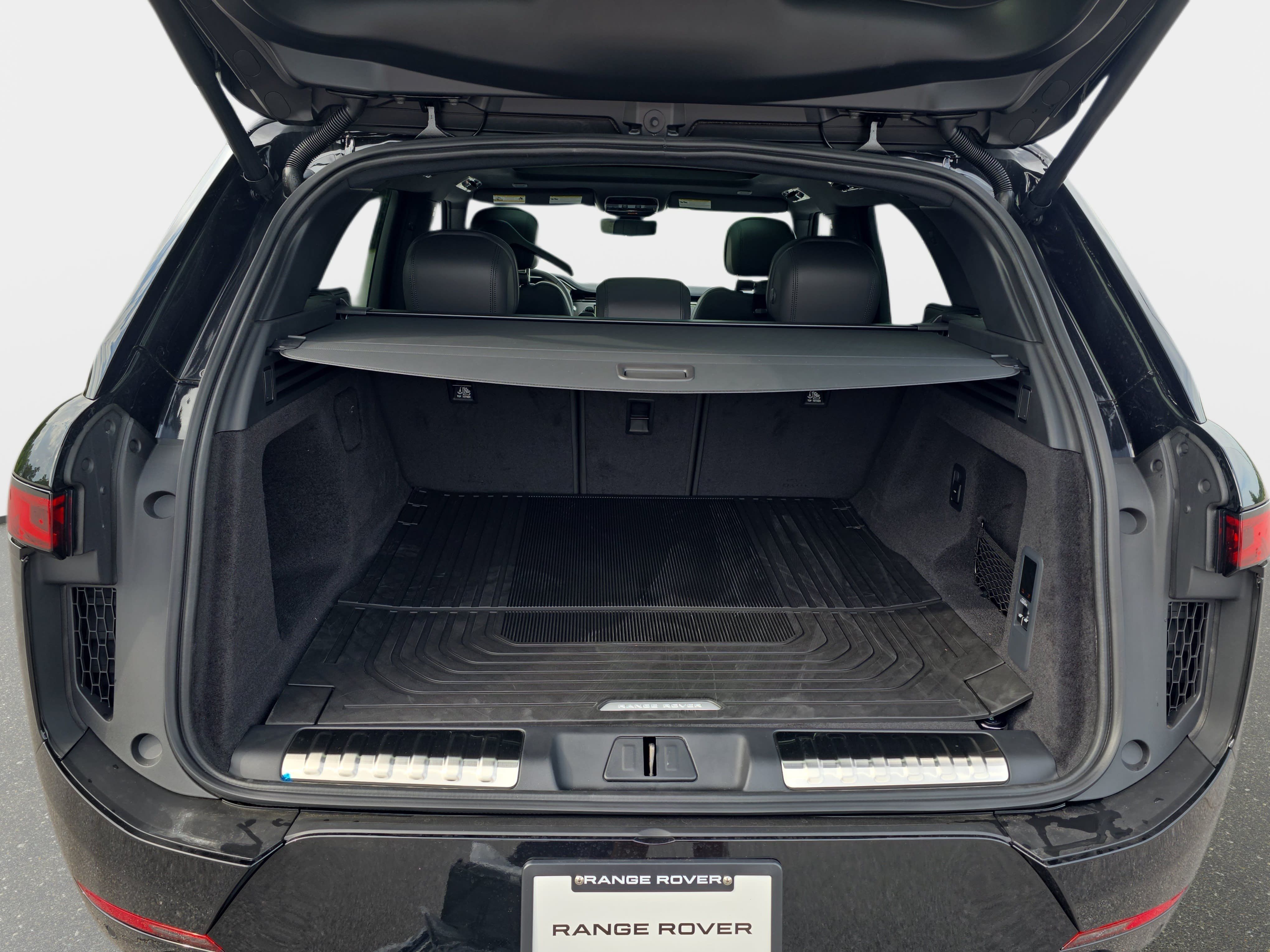 New 2026 Land Rover Range Rover Sport Dynamic SE AWD/4WD image 12