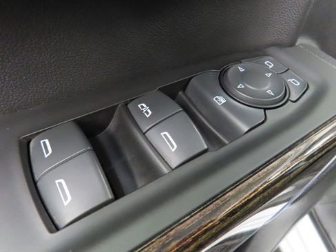 Used 2023 GMC Sierra 2500 SLE w/ SLE Value Package; image 67