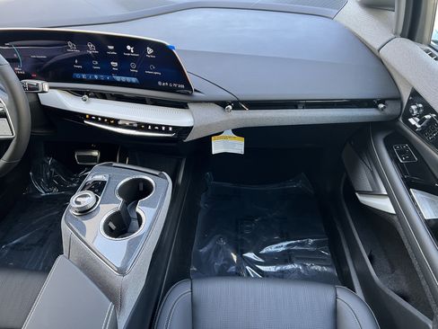 New 2025 Cadillac Optiq Sport 2 image 35