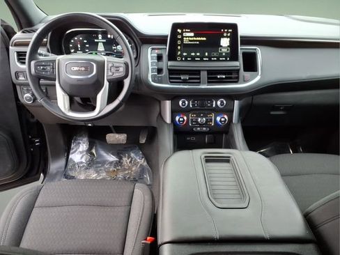 Used 2023 GMC Yukon SLE w/ Gmc Pro Safety Plus Package image 14