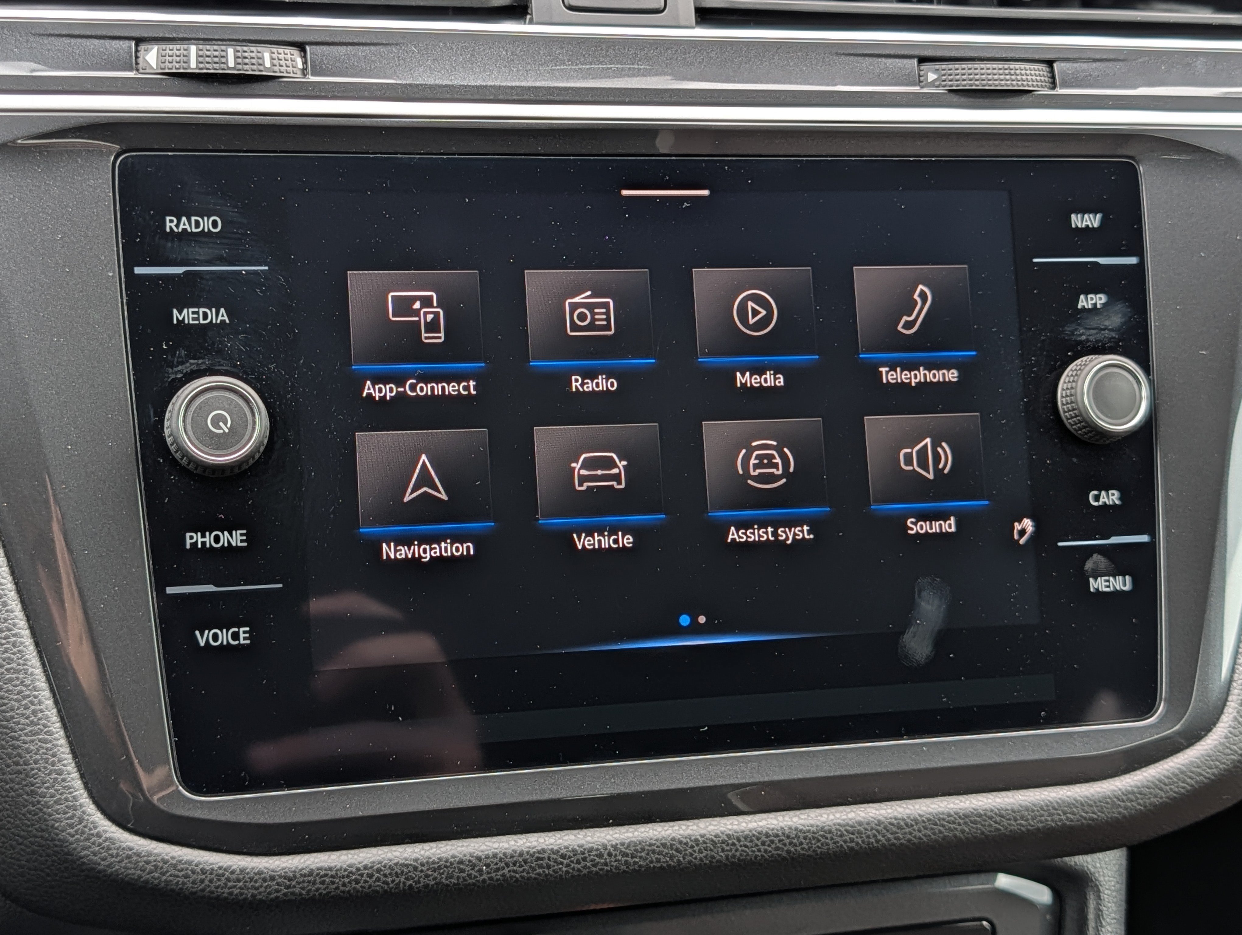 Certified 2024 Volkswagen Tiguan SEL R-Line w/ MDO Package, Two-Row AWD/4WD image 22