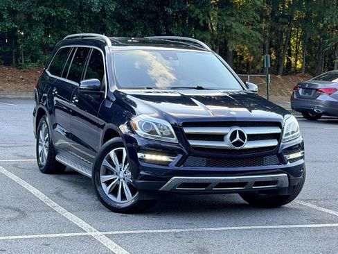Used 2013 Mercedes-Benz GL 450 4MATIC image 4