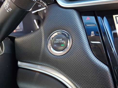 Used 2019 Cadillac XTS Luxury image 23