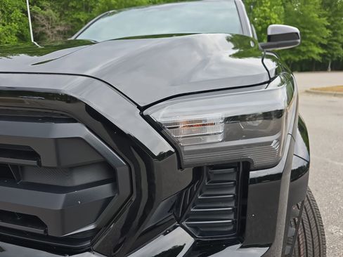 New 2026 Toyota Tacoma SR5 RWD image 28