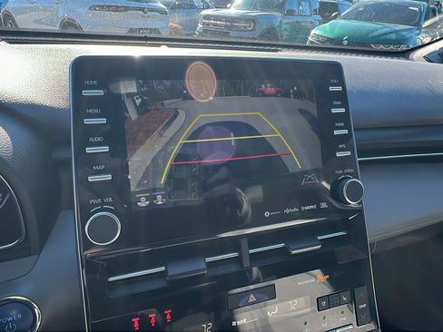 Used 2019 Toyota Avalon XLE image 33