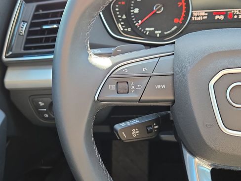 Certified 2024 Audi Q5 2.0T Premium w/ Convenience Package image 21