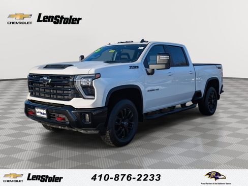 Used 2025 Chevrolet Silverado 2500 LT w/ Trail Boss Package image 1