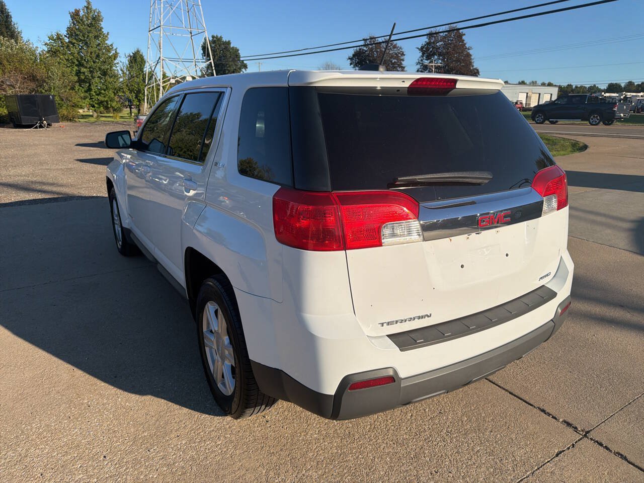 Used 2015 GMC Terrain SLE AWD/4WD image 5