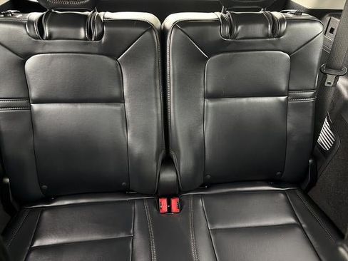 Used 2025 Lincoln Aviator AWD w/ Jet Appearance Package image 20