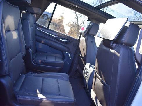 Certified 2021 GMC Yukon Denali w/ Denali Premium Package image 20